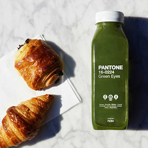 pantone caffé